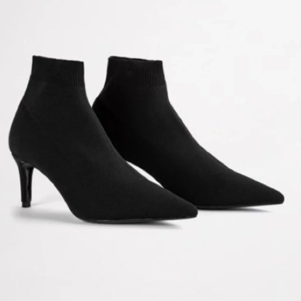 Tony Bianco black satin sock ankle bootie Size 6